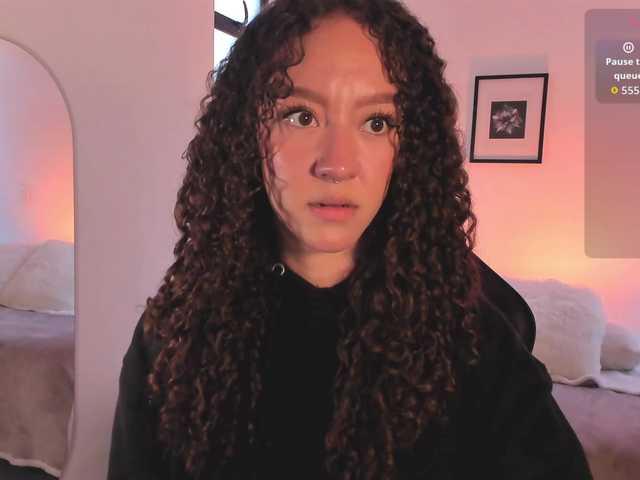 ChloeMoreti live cam on BongaCams