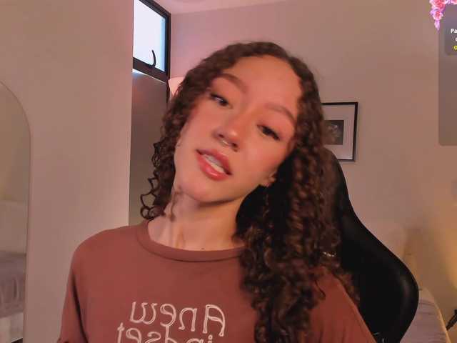 ChloeMoreti live cam on BongaCams