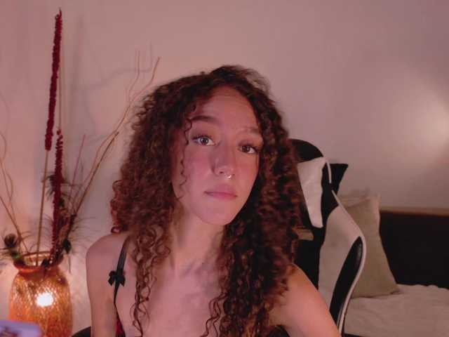 ChloeMoreti webcam