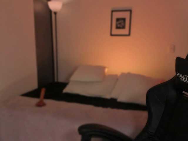 ChloeMoreti live cam on BongaCams