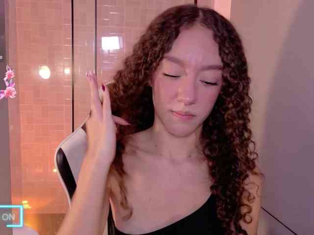 ChloeMoreti