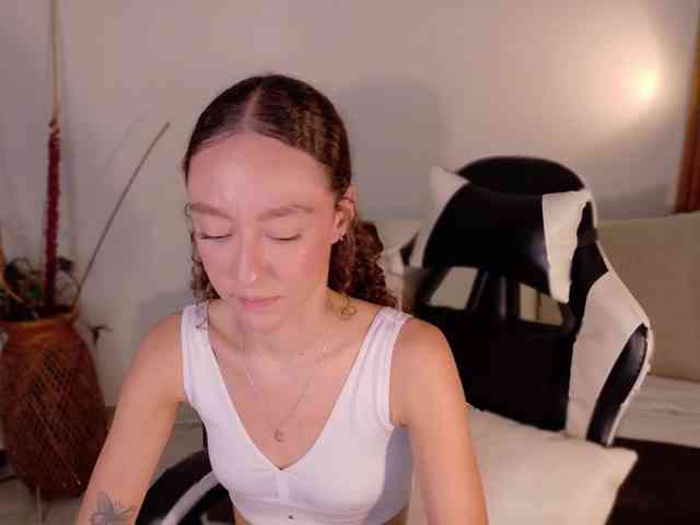 ChloeMoreti