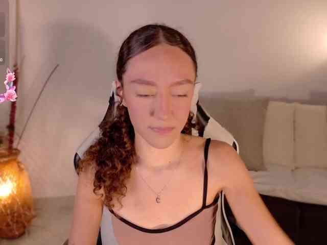 ChloeMoreti