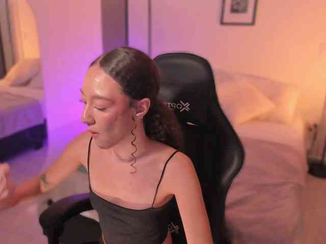 ChloeMoreti