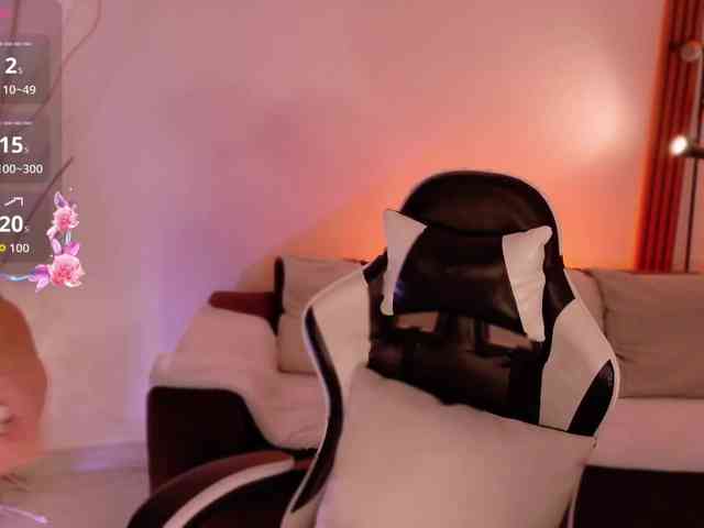 ChloeMoreti webcam
