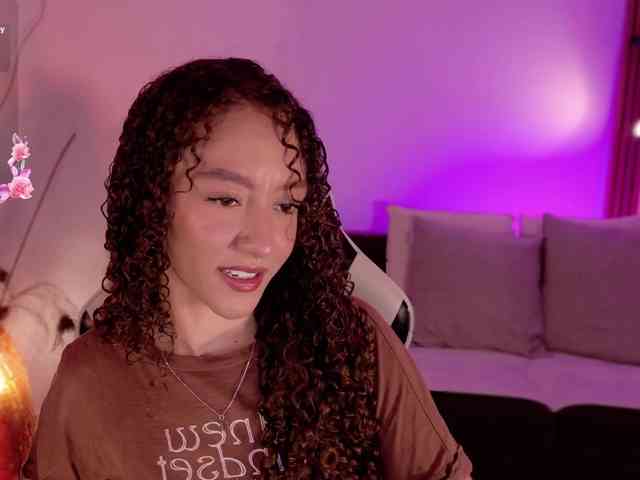 ChloeMoreti