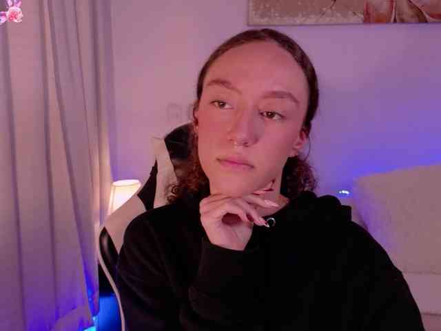 ChloeMoreti