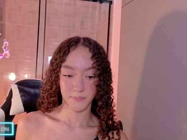 ChloeMoreti