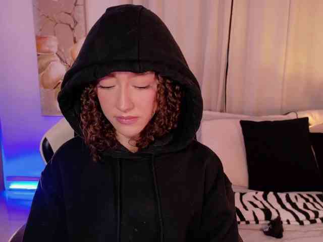 ChloeMoreti webcam