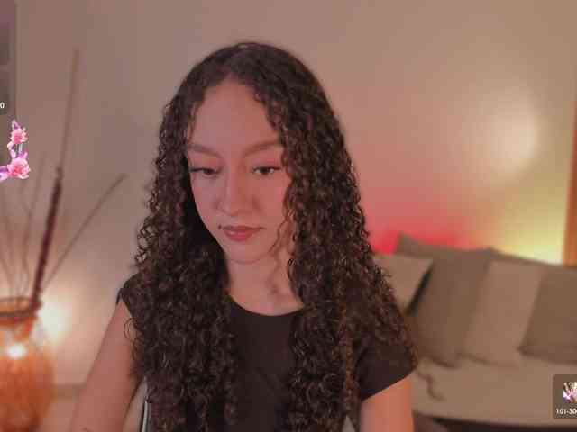 ChloeMoreti webcam