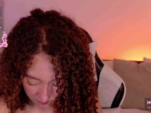 ChloeMoreti webcam