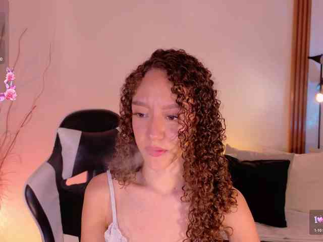 ChloeMoreti