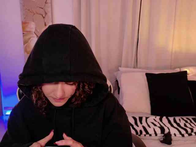 ChloeMoreti webcam