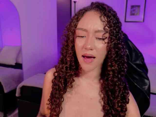 ChloeMoreti