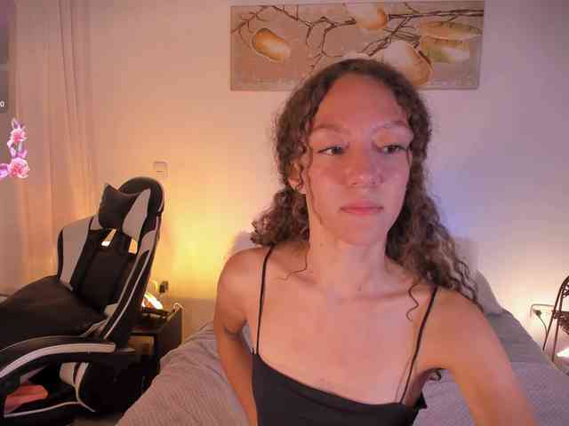 ChloeMoreti webcam