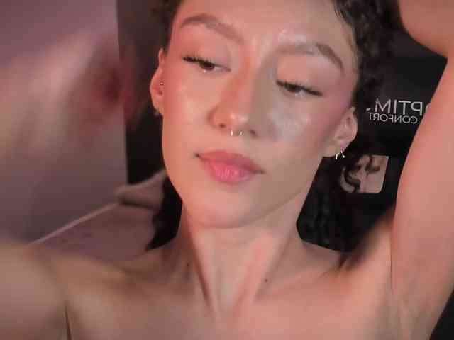 ChloeMoreti Live Webcam on BongaCams