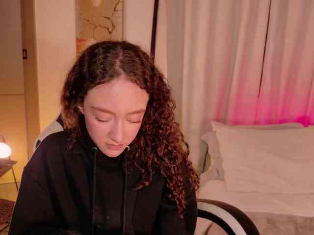 ChloeMoreti webcam