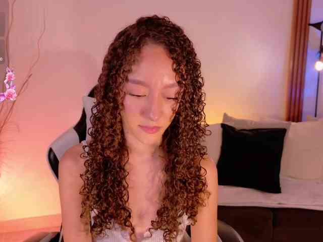 ChloeMoreti