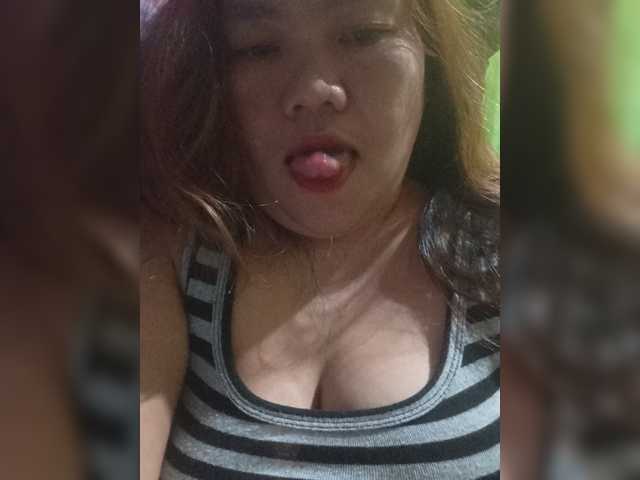 Chemaihot96 live cam on BongaCams