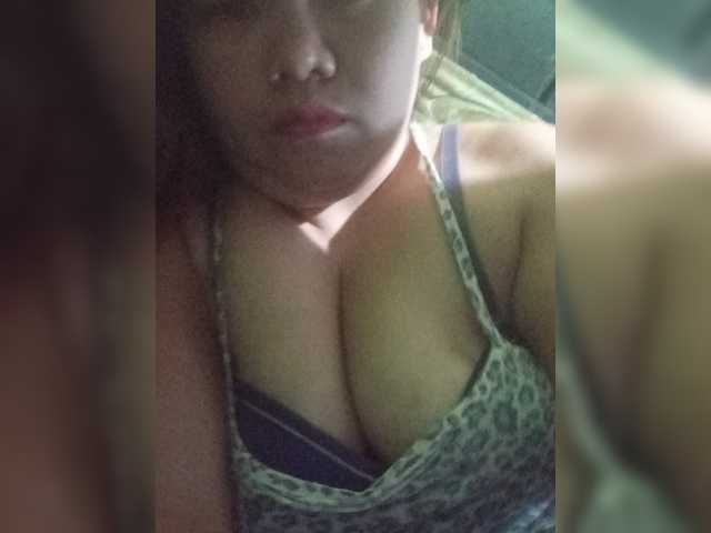 Chemaihot96 live cam on BongaCams