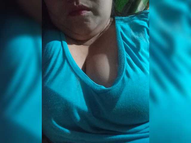 Chemaihot96 live cam on BongaCams