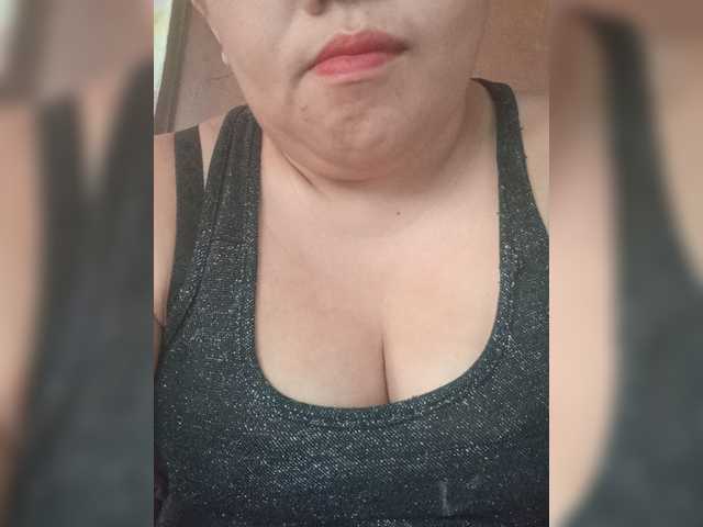 Chemaihot96 live cam on BongaCams