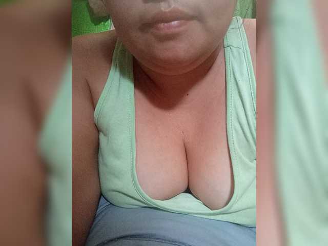 Chemaihot96 live cam preview