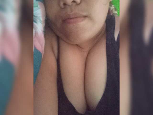 Chemaihot96 live cam on BongaCams