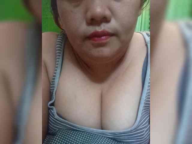 Chemaihot96's cam show statistics and live stream