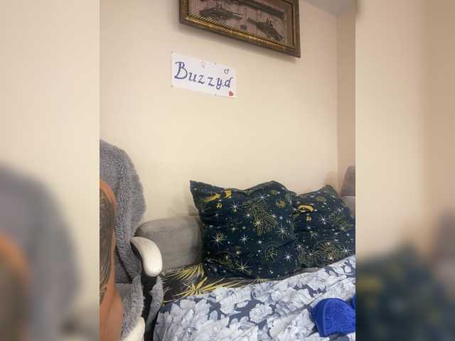 Sweetcock10 live cam on BongaCams