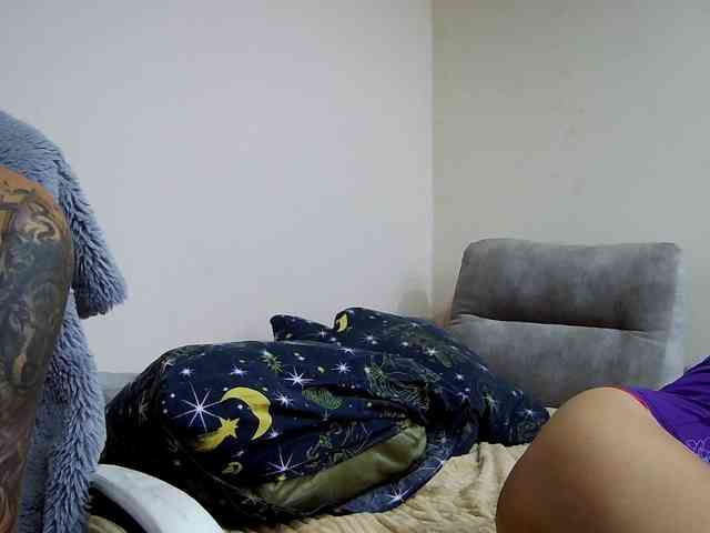 SWEETCOCK10 webcam