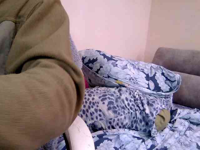 SWEETCOCK10 webcam