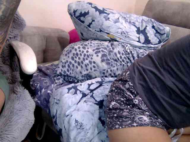 SWEETCOCK10 webcam