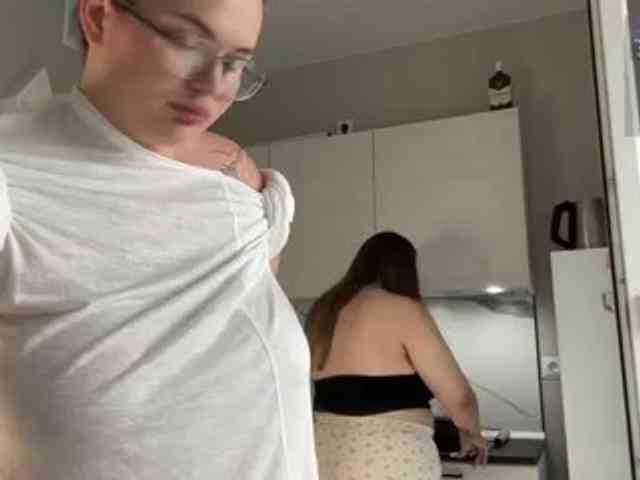 Twixsticks2