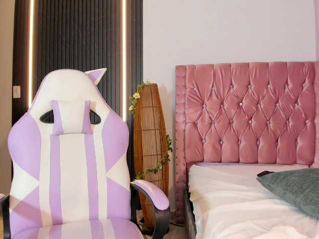 lilibeth-rosee's BongaCams show and profile