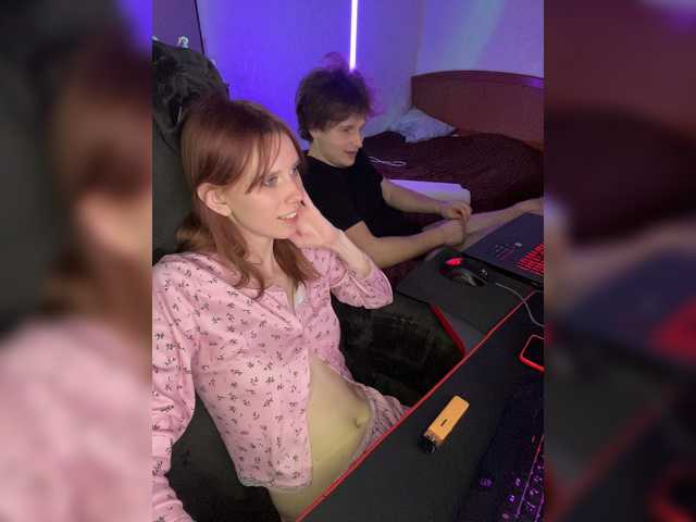  -Dirty-Mind- chat room