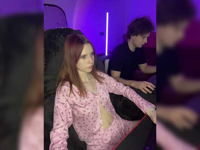  -Dirty-Mind- chat room