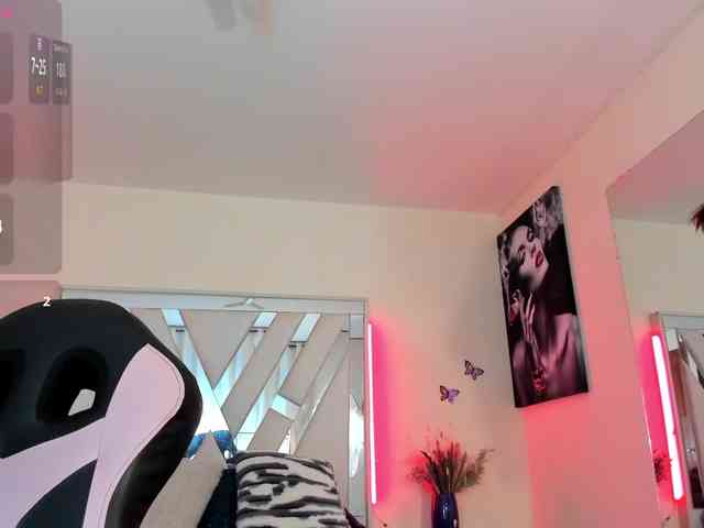 himiko-togaa webcam