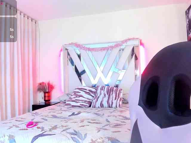himiko-togaa webcam