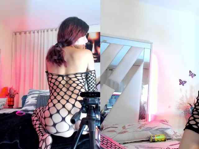himiko-togaa webcam
