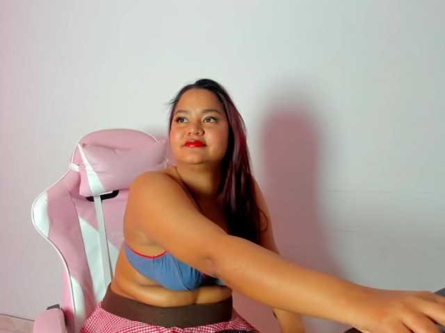 Catabloom1's BongaCams show and profile