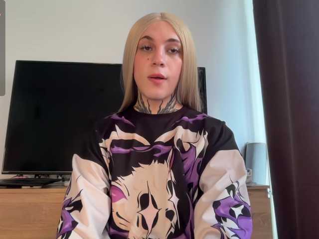 Chloevesper — live trans cam