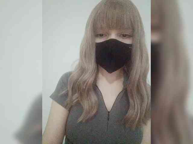 AngellaMoon webcam