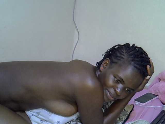 Sexywn live cam on BongaCams