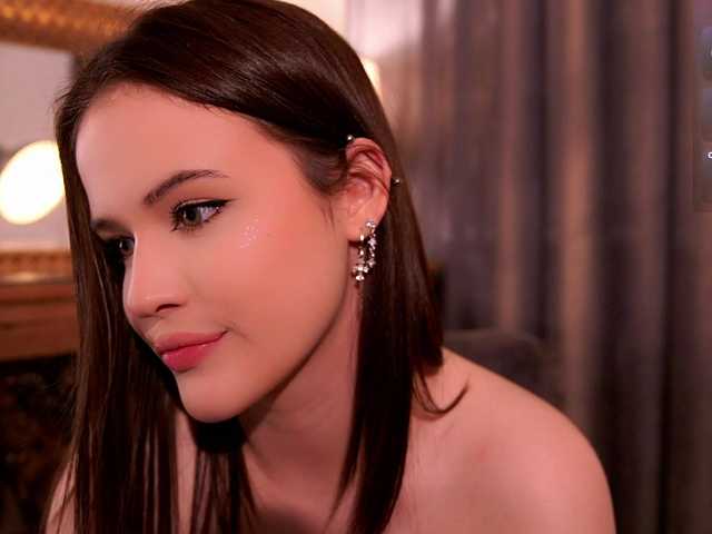 MyongBuba live cam on BongaCams