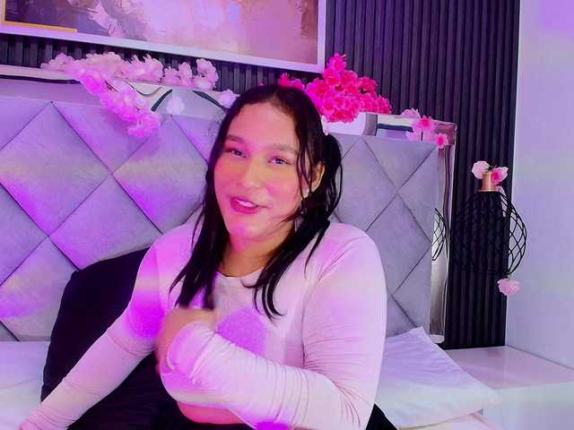 Sara-Channel live cam on BongaCams
