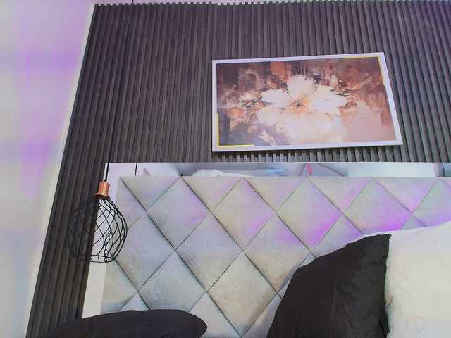 Sara-Channel live cam