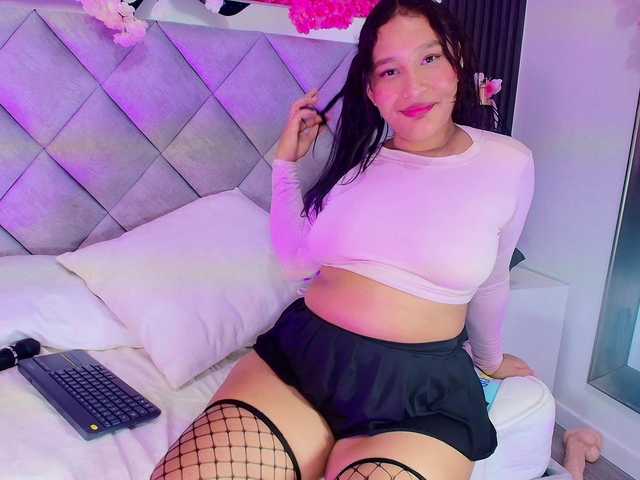 Sara-Channel live cam on BongaCams