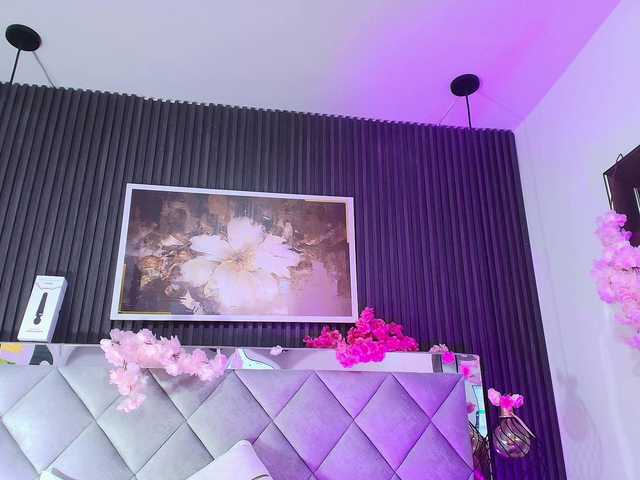 Sara-Channel live cam on BongaCams
