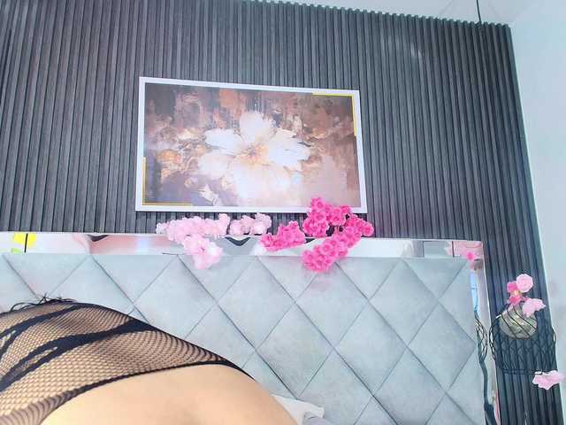 Sara-Channel's BongaCams show and profile